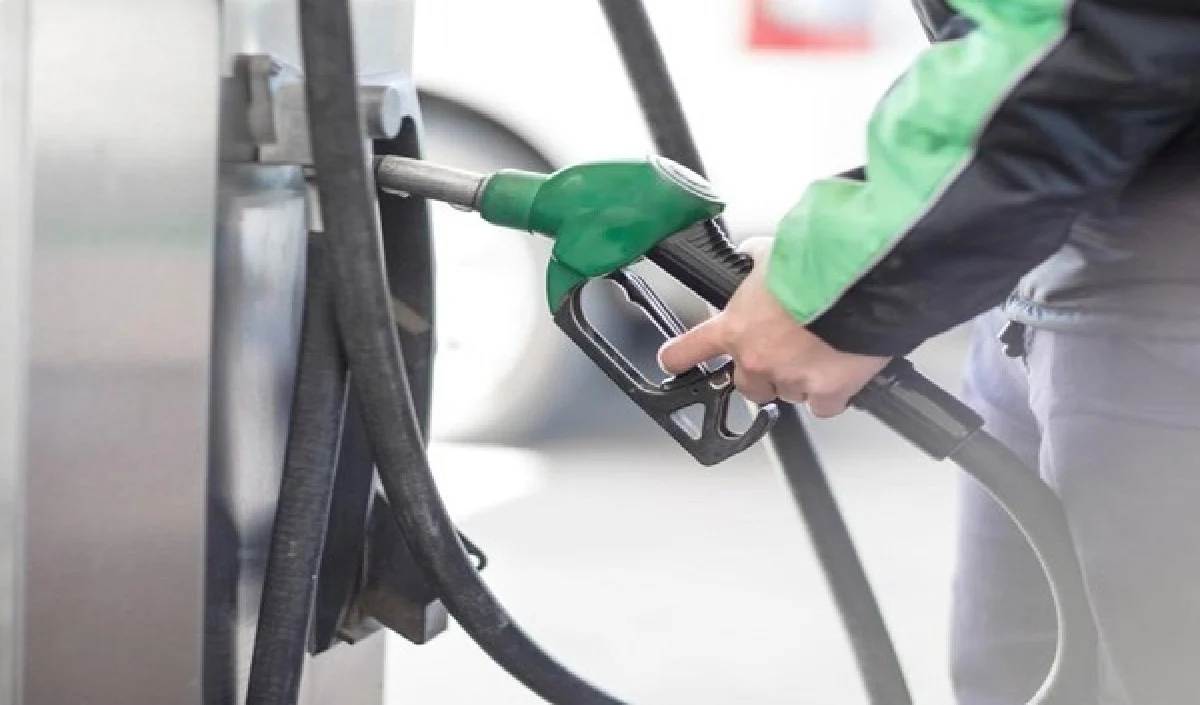 1 जुलाई से बड़ी राहत! Petrol-Diesel की बिक्री पर लगी पाबंदियां हटाएगी सरकार
