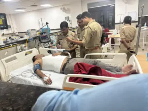 एम्स कर्मचारी पर हमला :रायबरेली में थार सवार लोगों ने रॉड-डंडों से पीटा, नंबर लगाने का विवाद